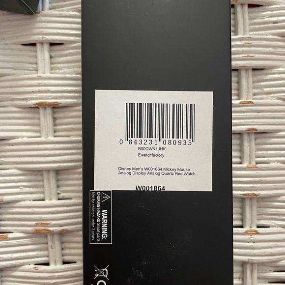 Mickey Mouse Watch - Picture 4 of 11